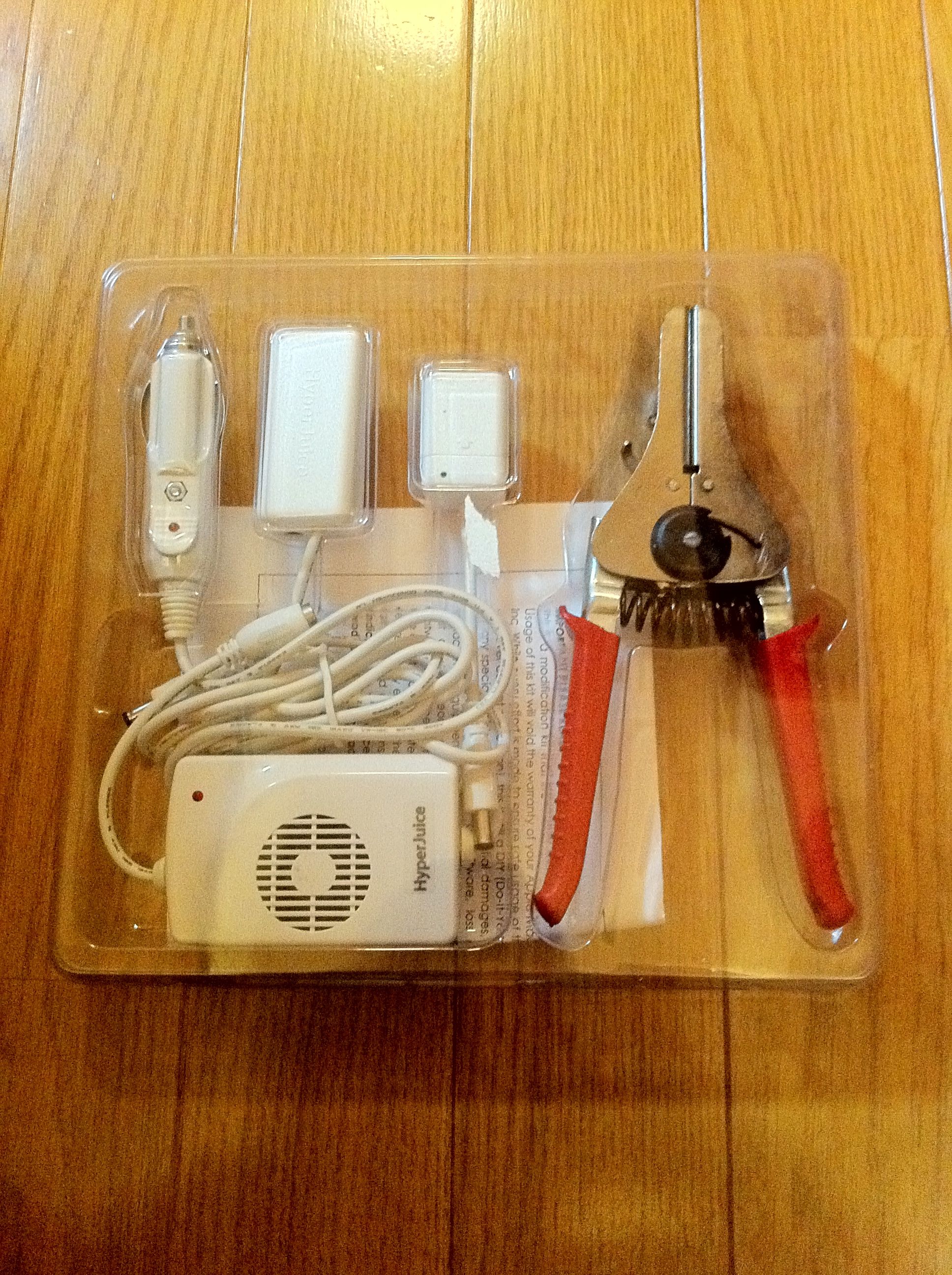 MacBookが充電出来るHyperJuiceのMagic Boxの工作が完了
