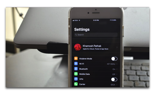 「iOS 11」で、iPhone,iPadの新しいダークモードを有効にする方法