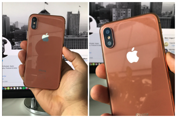「iPhone 8」のダミーユニットの、Copper Gold colorの画像