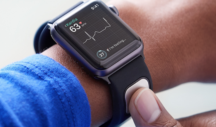 Apple、Apple Watch用の組み込み心電図モニターを開発中