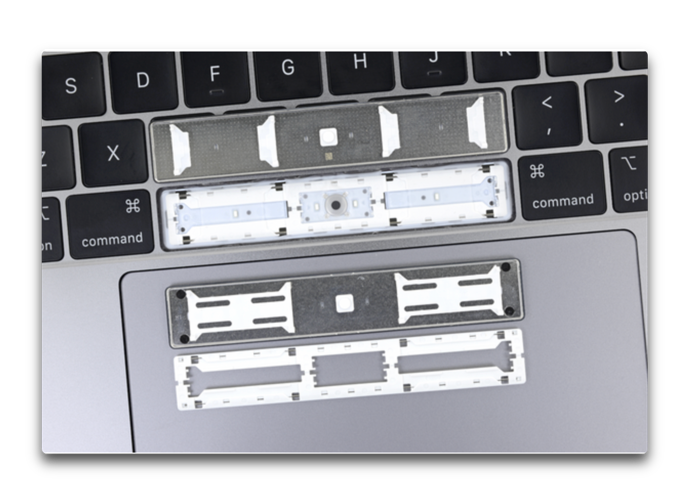 2018 MacBook Pro keyboard test 003 z