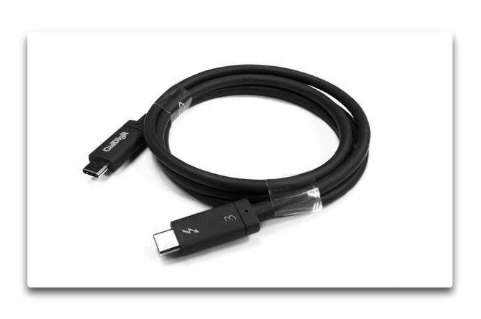 Thunderbolt 3 cable 002