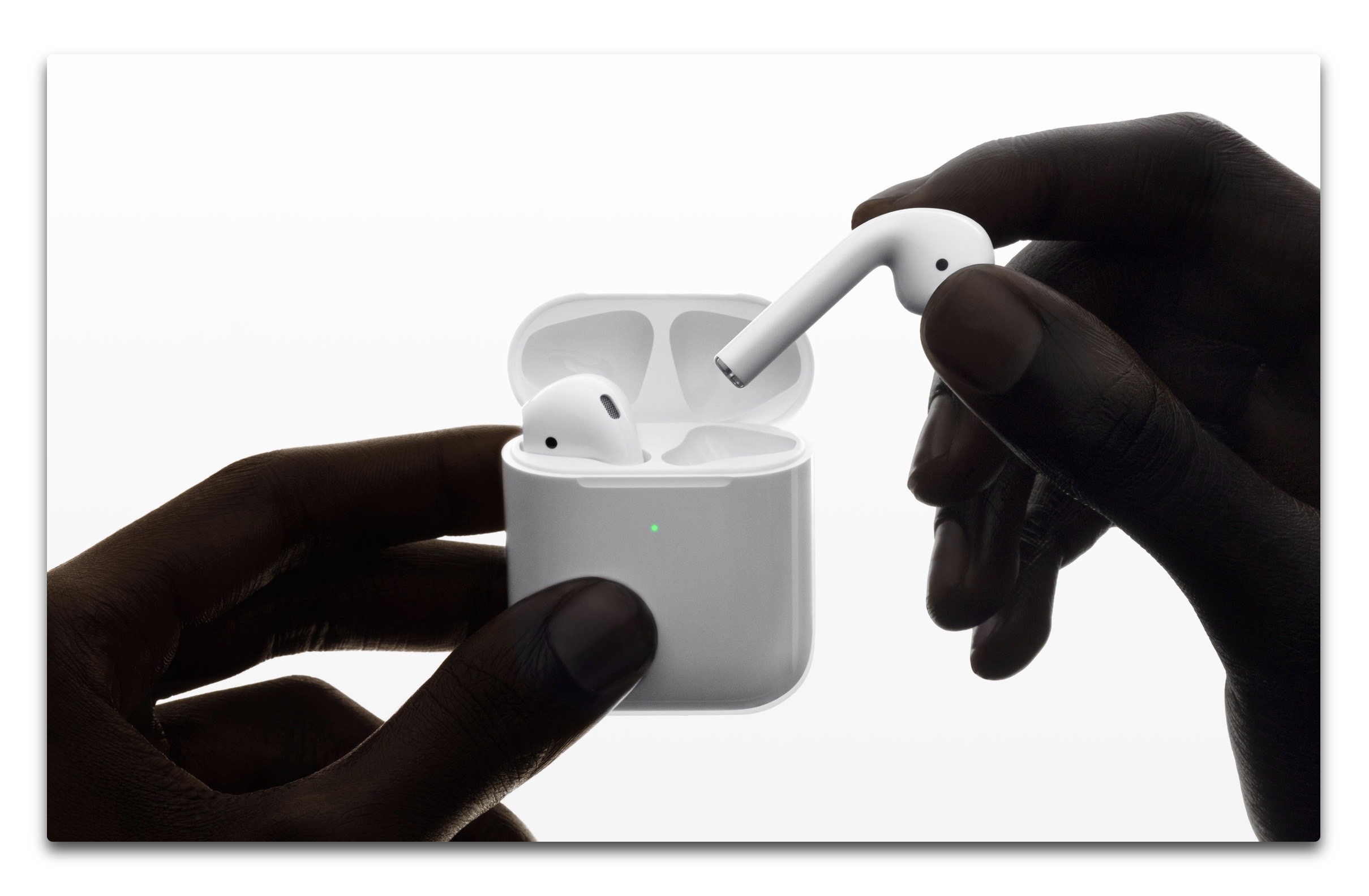iPhoneとApple Watch、Mac でAirPodsのバッテリ状況を確認する方法