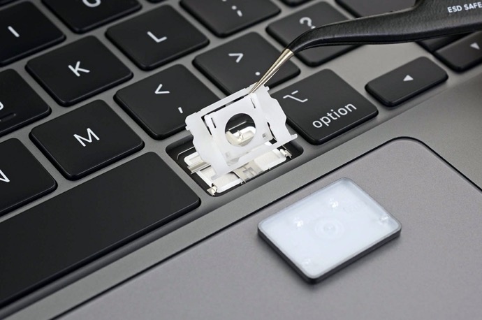 iFixit、16インチMacBook Proの新しいキーボードの詳細をビデオで公開