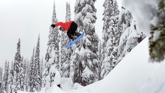 Apple、Shot on iPhoneシリーズの新しいCF「Powder: Backcountry Snowboarding at Baldface Lodge」を公開