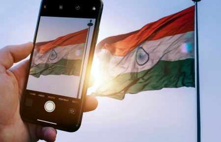iPhone、前四半期にインドのプレミアムスマートフォンマーケットの75％を占める