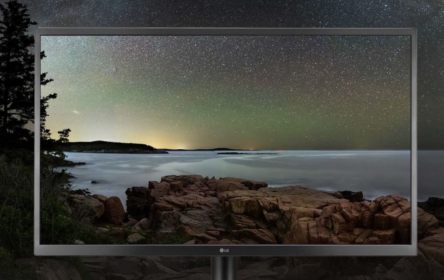 LG UltraFine OLED Proの最初のレビューでは、発売が間近に迫ったディスプレイを「驚くべきもの」と評価