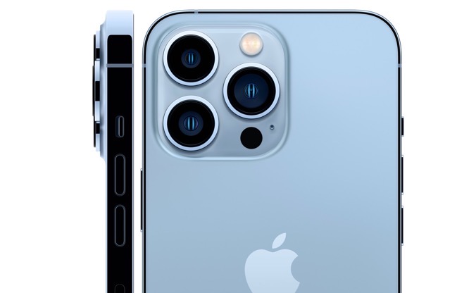 iPhone 13 ProのA15 Bionicチップは、通常のiPhone 13よりも強力なGPUを搭載