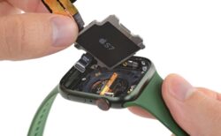 Apple Watch Series 7の分解により、バッテリー容量、ディスプレイの更新などが明らかに