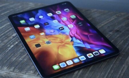 Apple、Samsung製OLEDディスプレイ搭載した「iPad」を2024年に発売の可能性