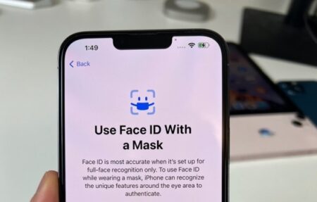 iOS 15.4では、iPhone 12以降でマスク着用時のFace ID対応、Apple Watchは不要に