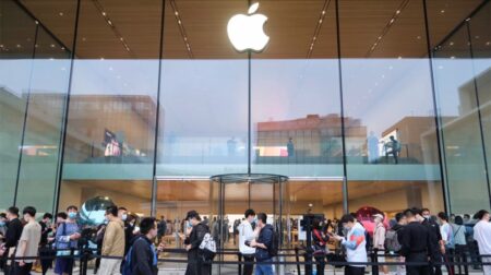 iPhone 14の発売を控えAppleは中国のプレミアムスマートフォン市場を独占
