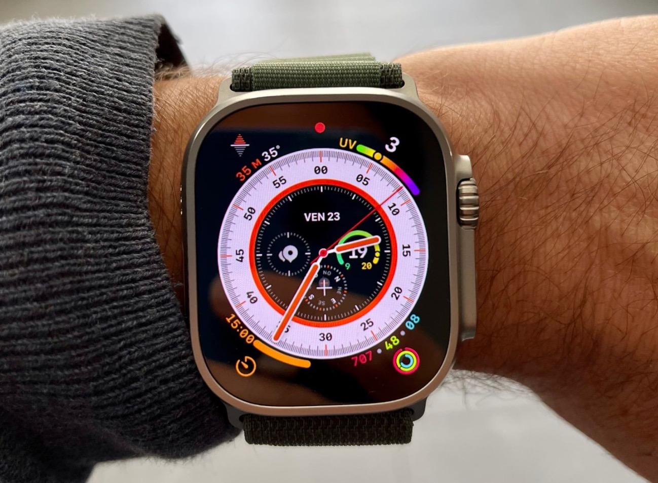 一部のApple Watch Ultraユーザーが「ゼリースクロール」に気付く理由とは?