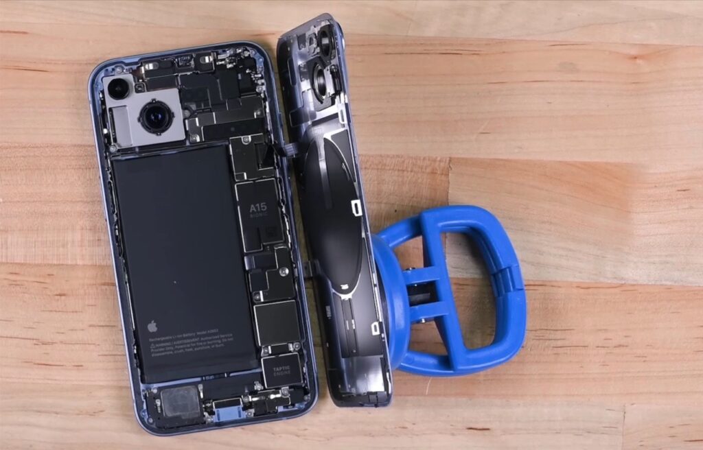 Apple Store、iPhone 14の全モデルで同一機種修理を開始