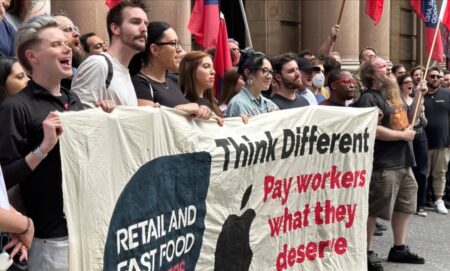 オーストラリアのApple Storeの従業員が条件と賃金をめぐってストライキに突入