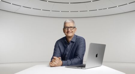AppleのTim Cook CEO、昨年1億ドル近く稼いだ後、2023年に大幅減俸へ