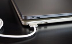 M2 MacBook AirまたはMacBook Proユーザーは、ケーブルのアップデートがあります