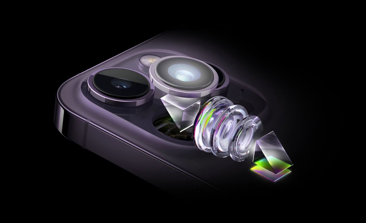 iPhone 15 Pro Maxで光学ズーム倍率が倍増！ペリスコープレンズの機能とは？