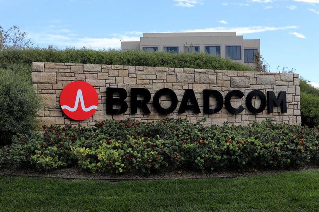 AppleはBroadcomと数十億ドル規模の契約締結、アメリカ製コンポーネントにより雇用とイノベーションを促進