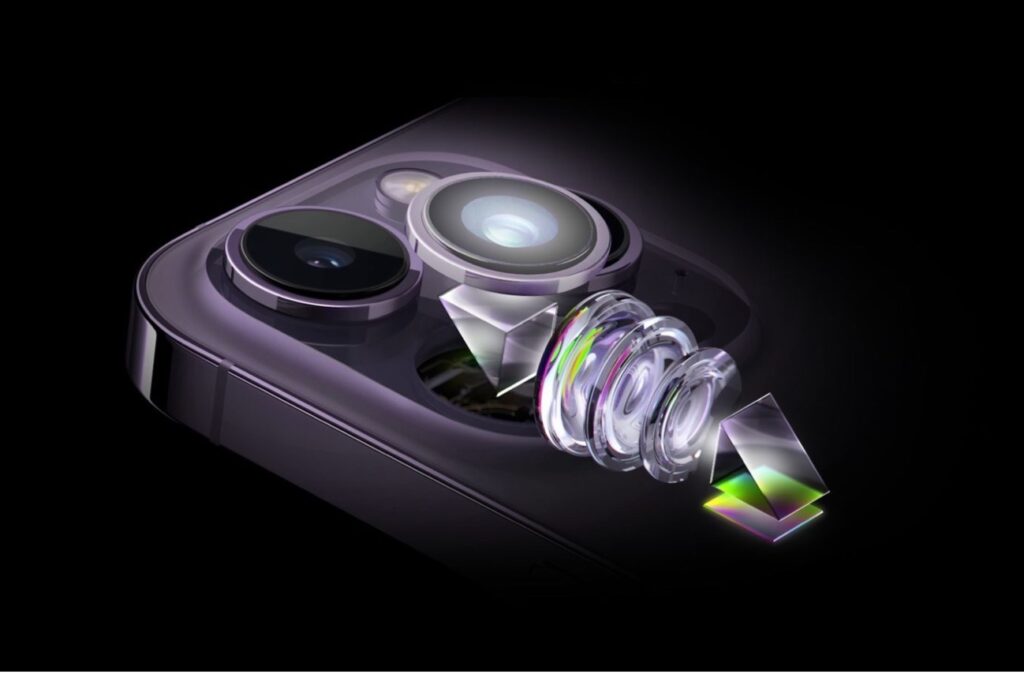 AppleのiPhone 15 Pro Maxがペリスコープレンズと進化した光学ズーム、iPhone 16 Proでは小型モデルにも搭載