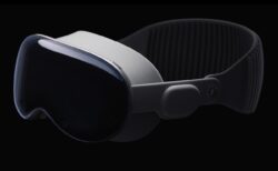 AppleはVision Proヘッドセットの手頃なバージョンを発売する予定