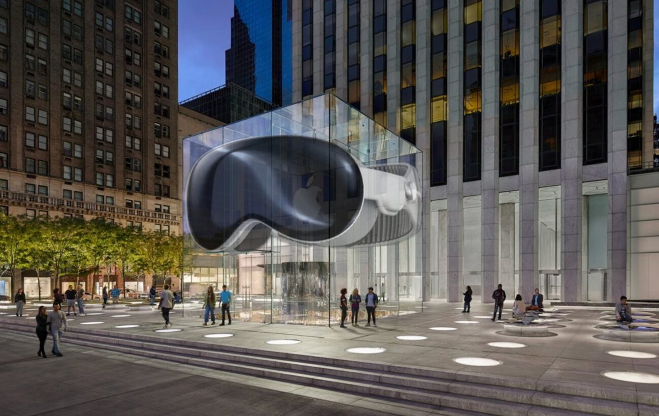 ニューヨークのシンボル、Apple Fifth Avenue Storeに Apple Vision Pro レプリカが設置