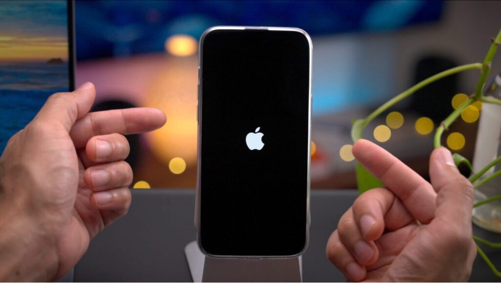 iOS 18の新機能「電源ボタン」でiPhoneを簡単にオフにする方法