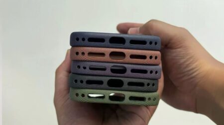「TechWovenケース」に“穴が多すぎる”? iPhone 17向けクロスボディストラップ巡る矛盾と実像